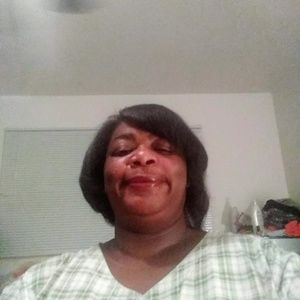 Meet your Posher, Brenda